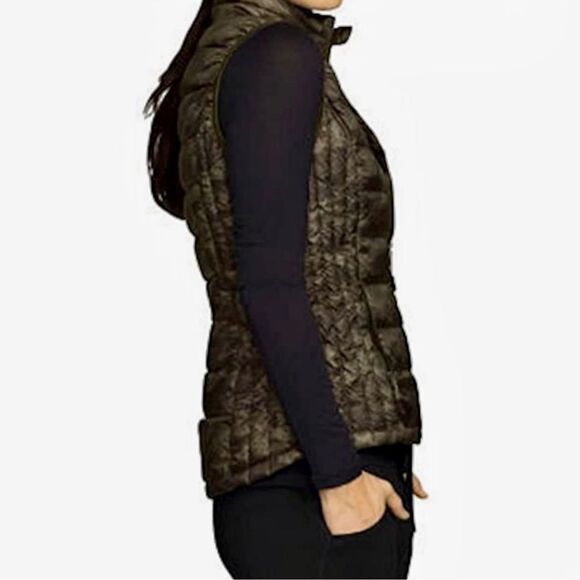 32 Degrees Heat Camo Puffer Vest Packable Green Camouflage Sleeveless Medium - Picture 2 of 8